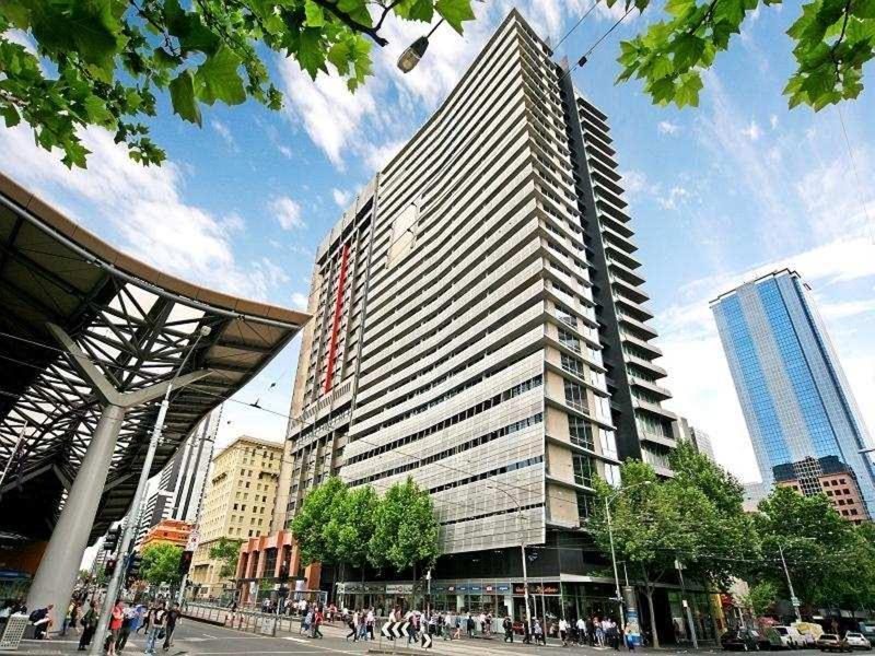 Astra Apartments Мельбурн Экстерьер фото