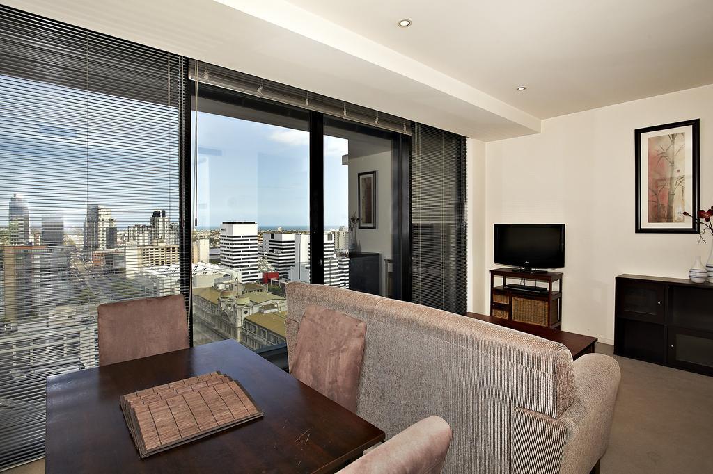 Astra Apartments Мельбурн Номер фото